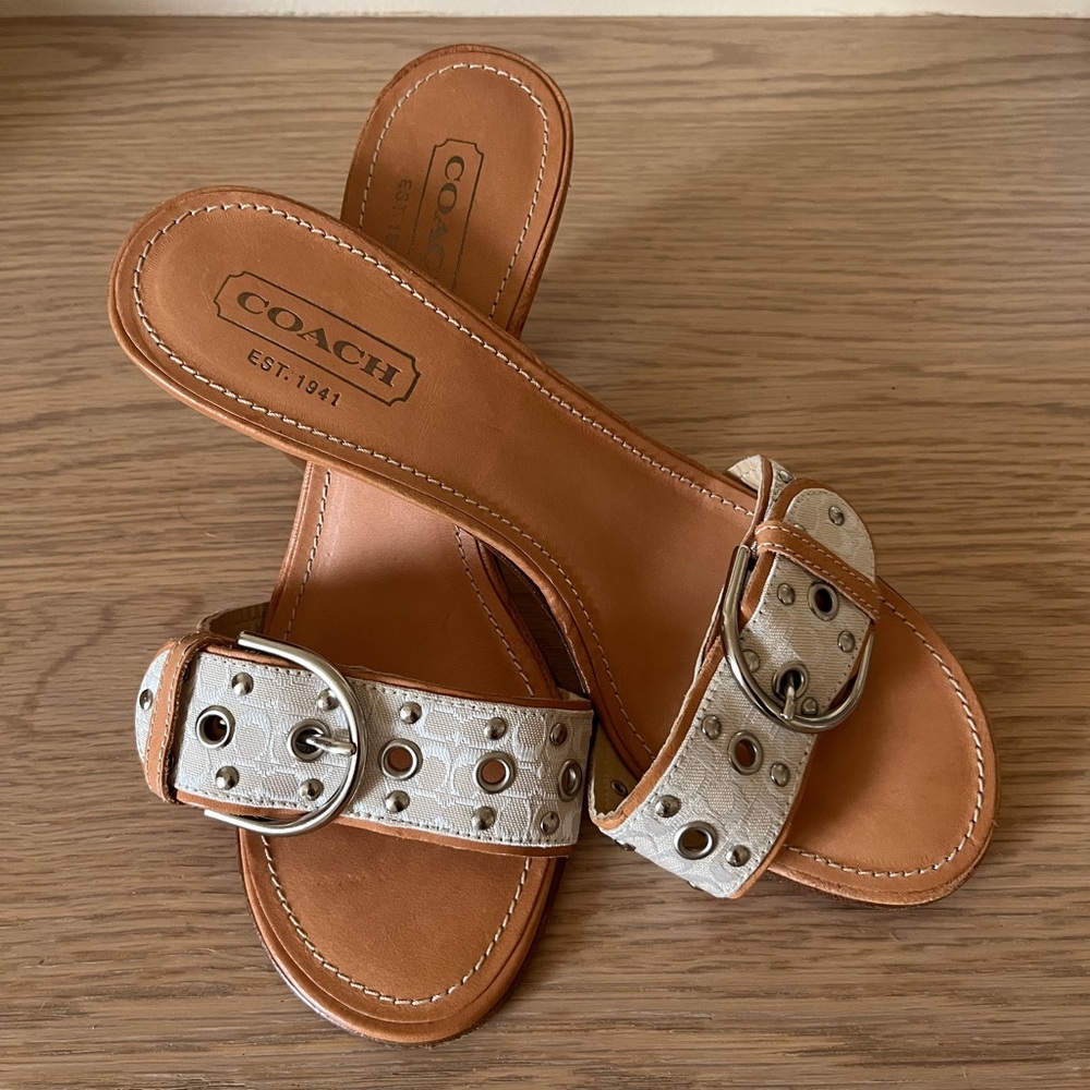 Coach Devon Mini Logo Ivory/Tan and Vacchetta Leather Sandals, 7.5 B/Medium
